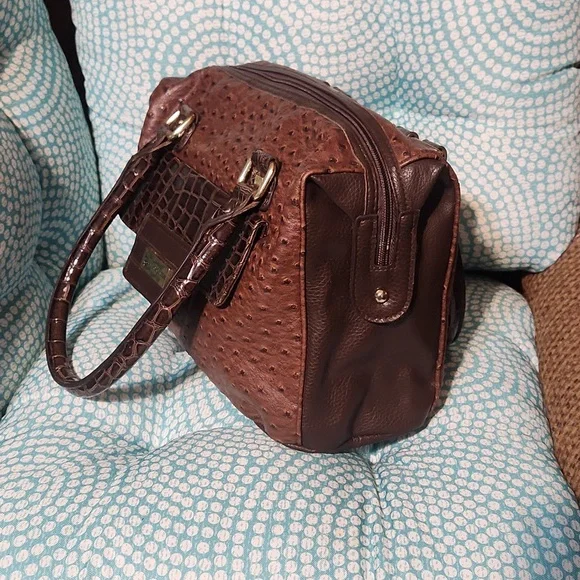 Brown Crocodile US Polo Embossed Leather Handbag - Picture 5 of 12